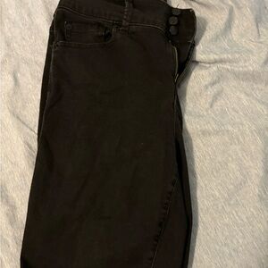 Torrid Black Women's Shorts Bermudas